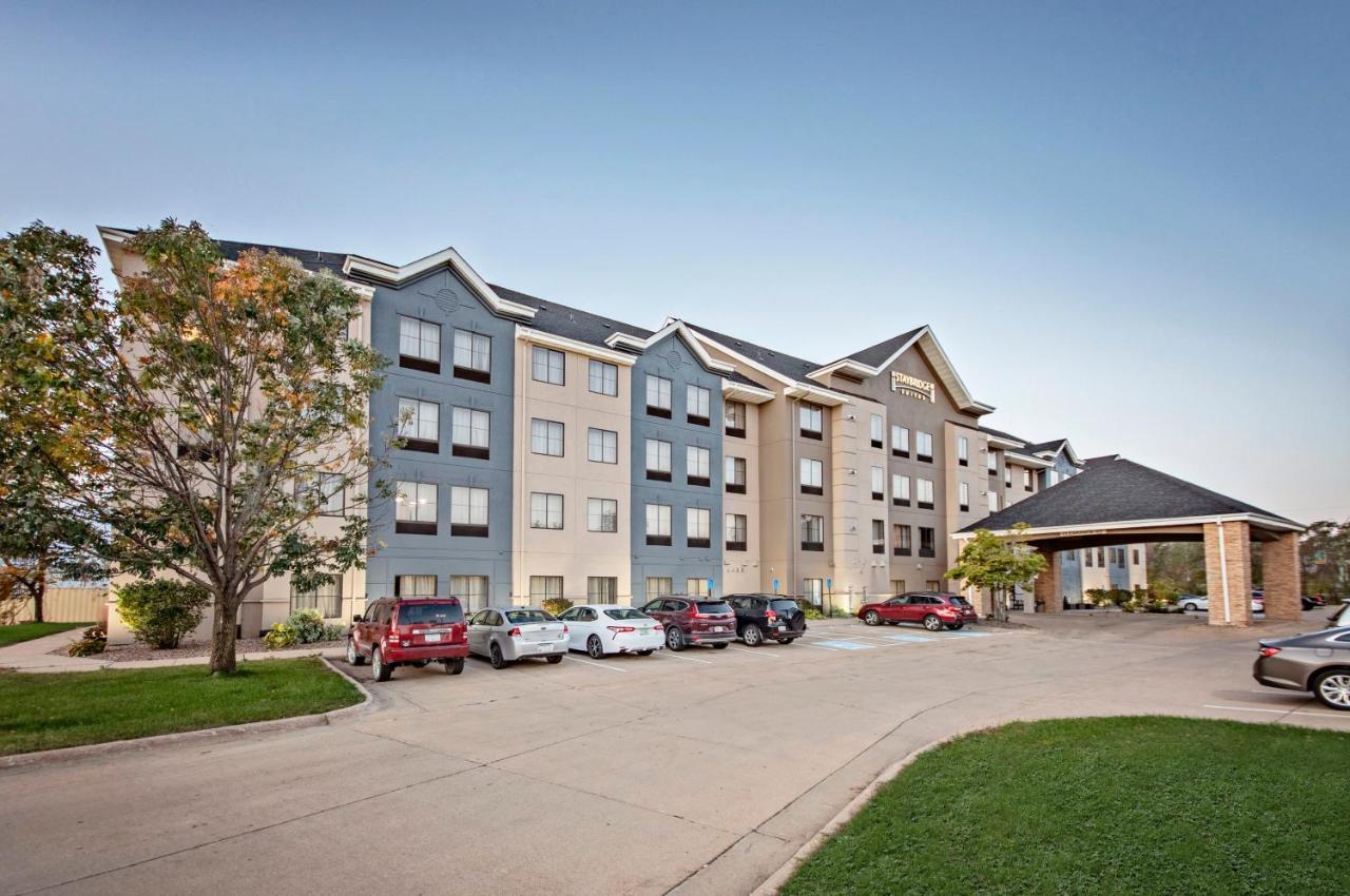 Staybridge Suites - Cedar Rapids North By Ihg Exterior photo