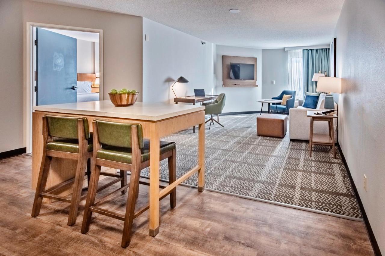 Staybridge Suites - Cedar Rapids North By Ihg Exterior photo