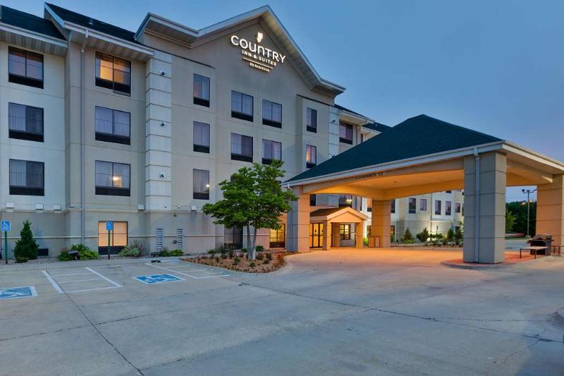 Staybridge Suites - Cedar Rapids North By Ihg Exterior photo